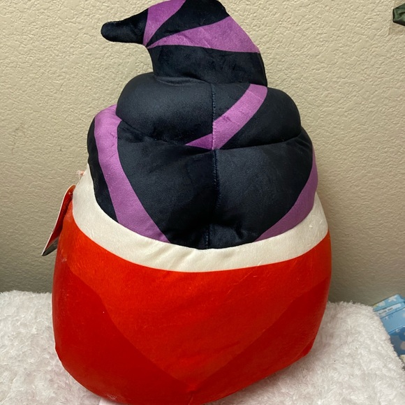 Disney Hocus Pocus Mary Sanderson 12” Squishmallows NWT - Picture 2 of 4